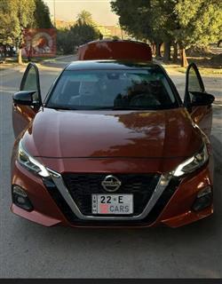 نيسان ألتيما